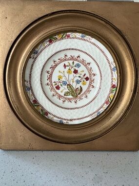 Vintage Gold Painted Frame With Spode Cowslip Hand Painted Plate